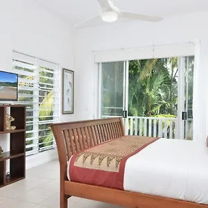 5 , Port Douglas Australia
