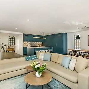 The Penthouse , Byron Bay Australia